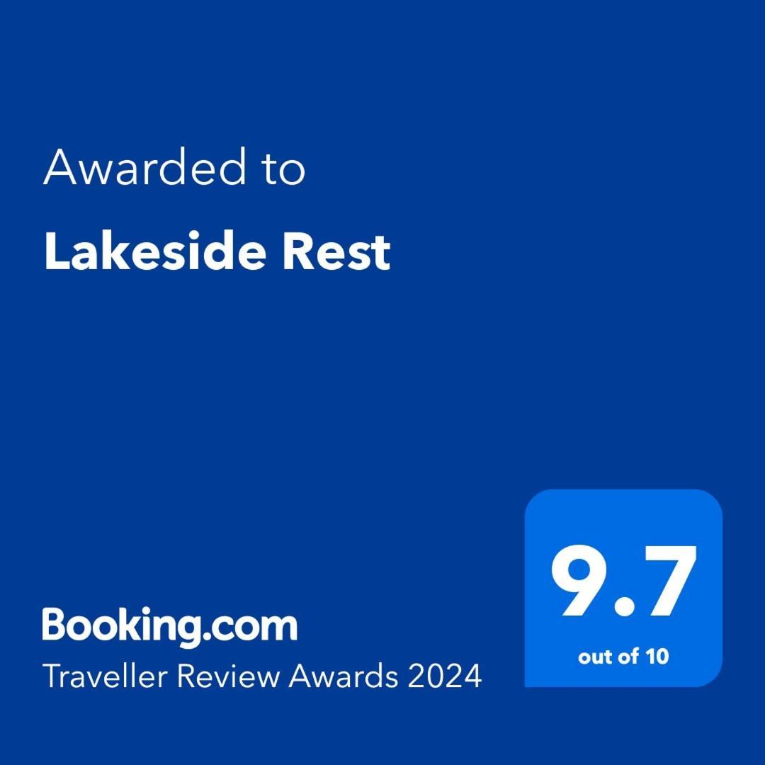 Lakeside Rest